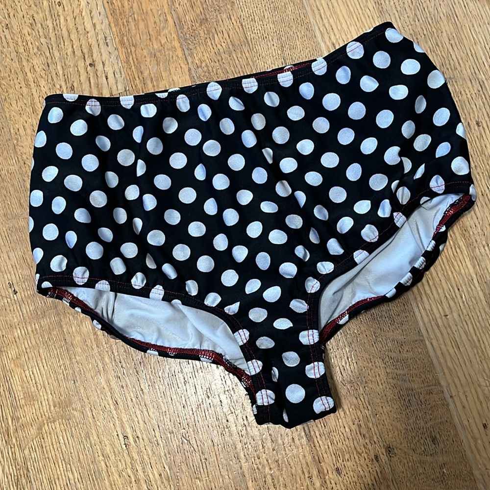 Lolita Girl 2piece Swimsuit - Picture 3 of 6